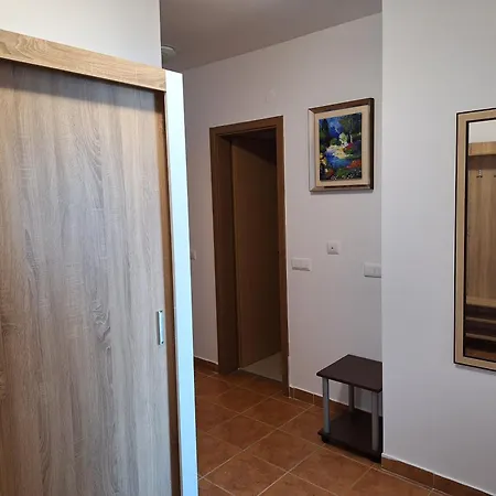 с фронтална гледка южен плаж Apartament